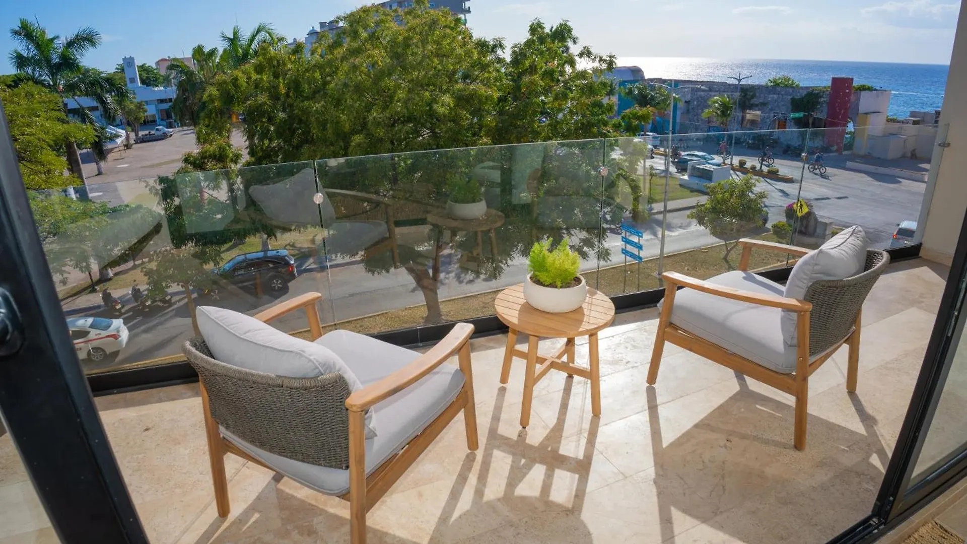 Blue Athimar Condos Κοζουμέλ